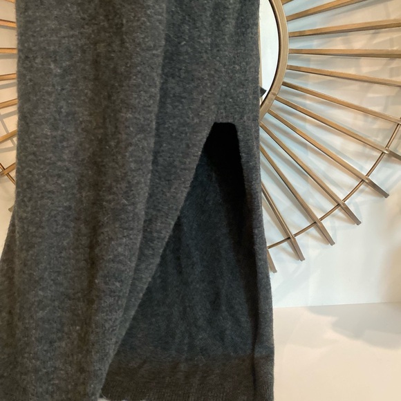 Maxi charcoal knit vest - Picture 3 of 6